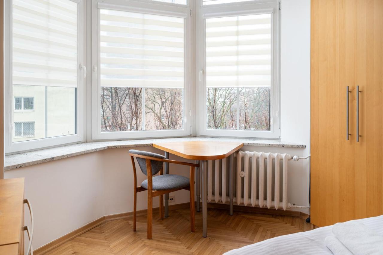 Metro Raclawicka Standard Apartment Warsaw